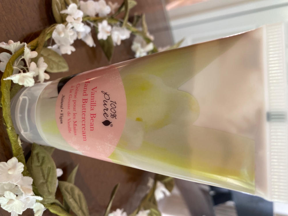 Vanilla Bean Hand Buttercream - Customer Photo From Marissa Piper